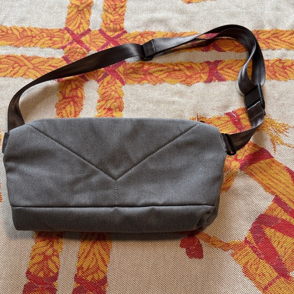 Bellroy mini sling - Picture 6 of 6